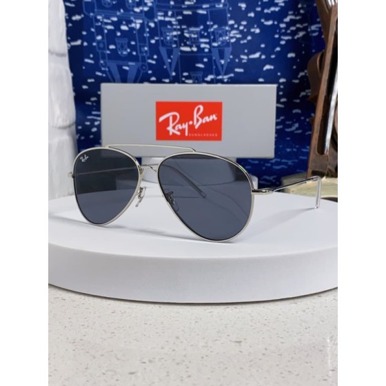 Ray-Ban RB3025 Classic Aviator Sunglasses